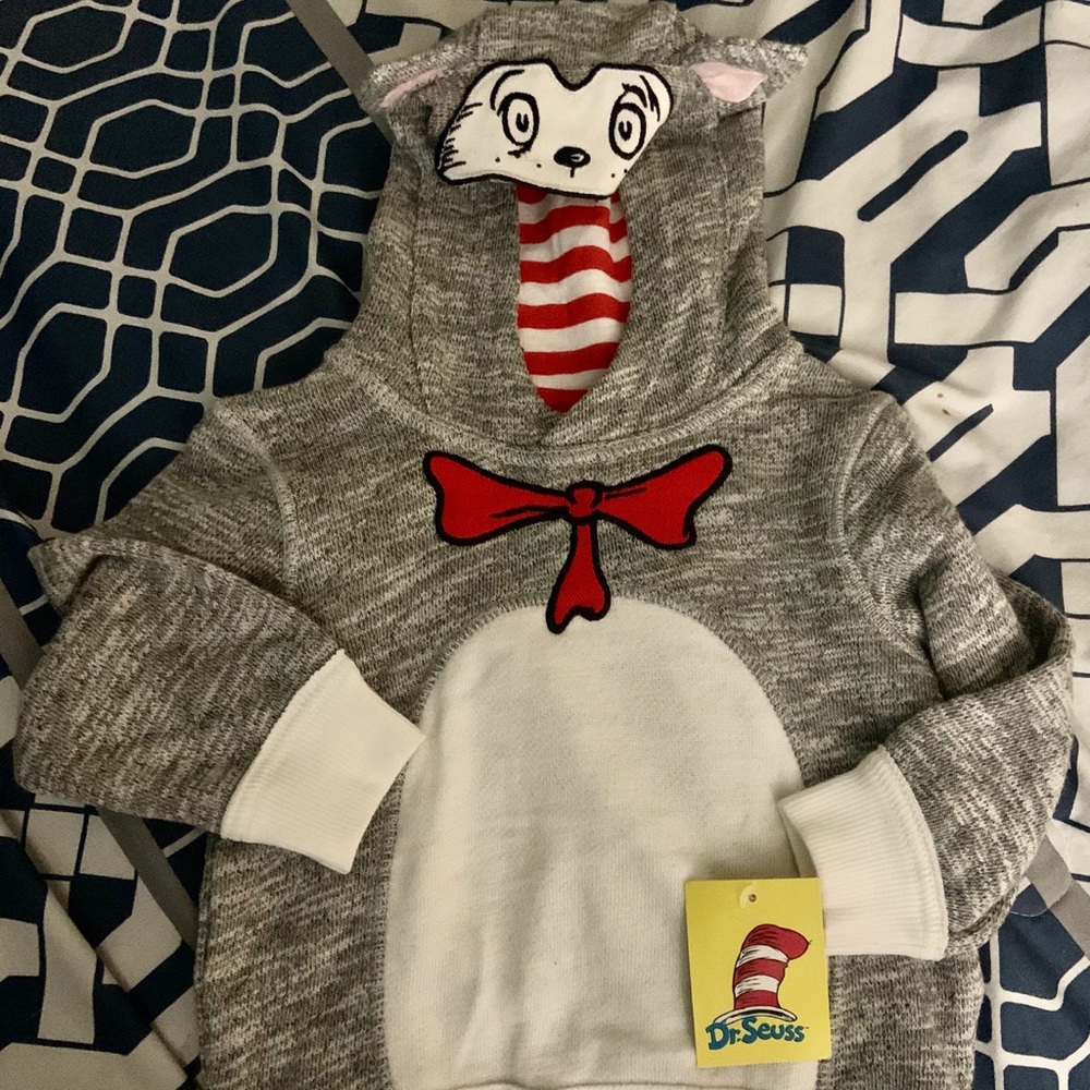 NWT Dr Seuss Cat in the hat sweatshirt